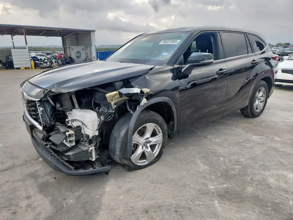 5TDZZRAH9NS095801 2022 TOYOTA HIGHLANDER - Image 1