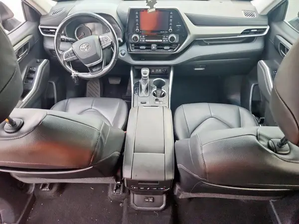 5TDZZRAH9NS095801 2022 TOYOTA HIGHLANDER - Image 8