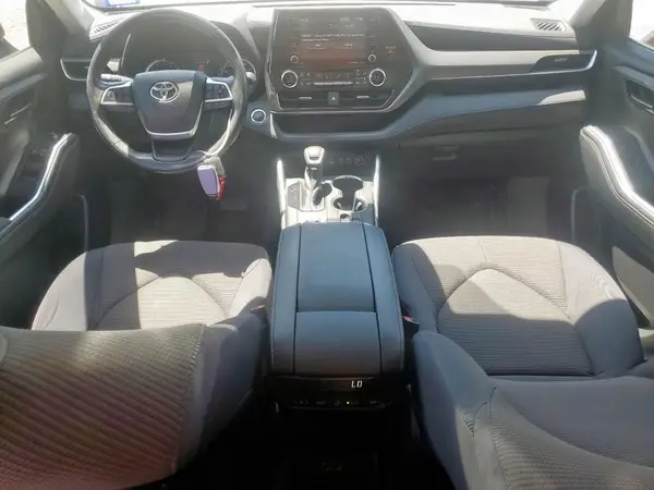 5TDZZRAH9NS106523 2022 TOYOTA HIGHLANDER - Image 8