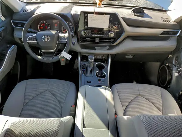 5TDZZRAH9NS134404 2022 TOYOTA HIGHLANDER - Image 8