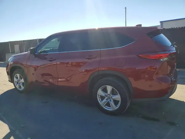 5TDZZRAHXLS506572 2020 TOYOTA HIGHLANDER - Image 2