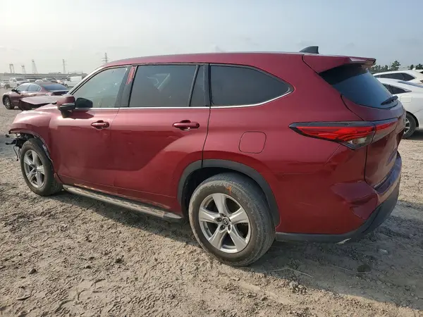 5TDZZRAHXNS552583 2022 TOYOTA HIGHLANDER - Image 2