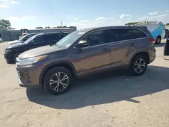 5TDZZRFH0HS191832 2017 TOYOTA HIGHLANDER