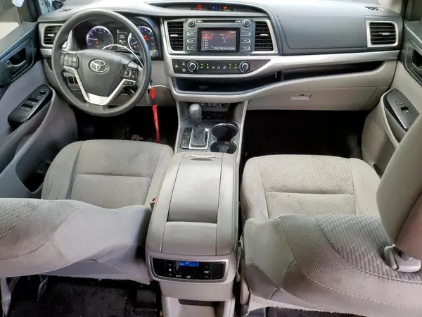 5TDZZRFH0HS192236 2017 TOYOTA HIGHLANDER - Image 8