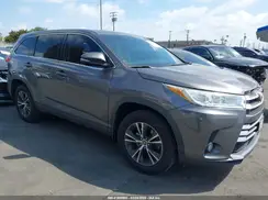 5TDZZRFH0HS193287 2017 TOYOTA HIGHLANDER