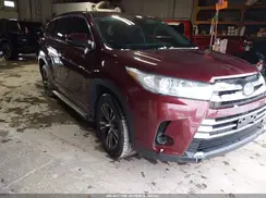5TDZZRFH0HS207303 2017 TOYOTA HIGHLANDER