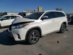 5TDZZRFH0HS215563 2017 TOYOTA HIGHLANDER