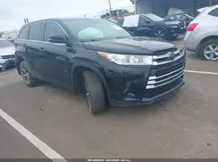 5TDZZRFH0HS221671 2017 TOYOTA HIGHLANDER