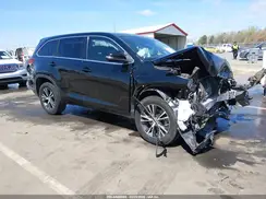 5TDZZRFH0JS235317 2018 TOYOTA HIGHLANDER