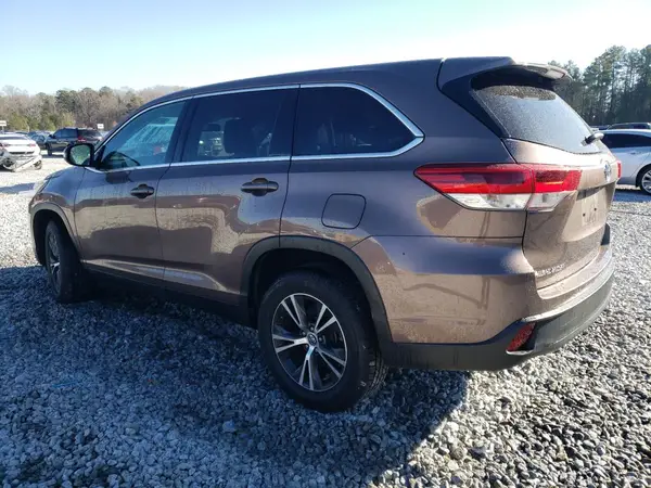 5TDZZRFH0KS298824 2019 TOYOTA HIGHLANDER - Image 2