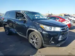 5TDZZRFH0KS305514 2019 TOYOTA HIGHLANDER