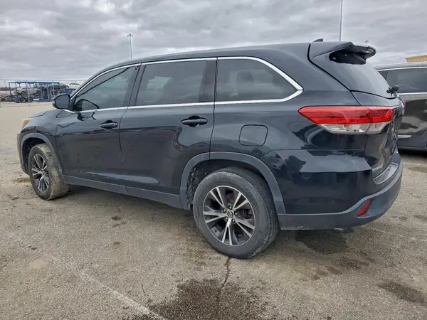 5TDZZRFH0KS347228 2019 TOYOTA HIGHLANDER - Image 2