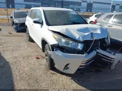 5TDZZRFH0KS349156 2019 TOYOTA HIGHLANDER