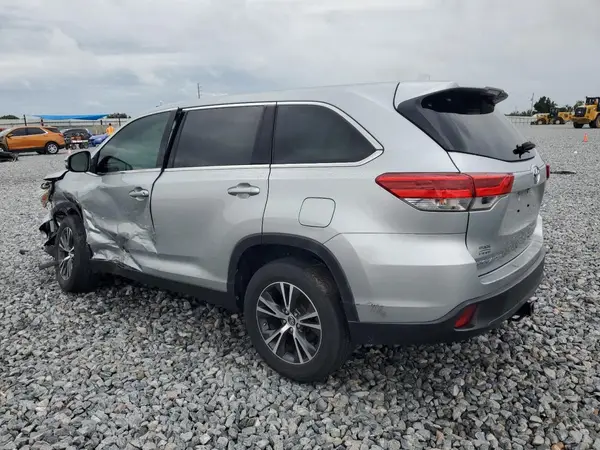 5TDZZRFH0KS361419 2019 TOYOTA HIGHLANDER - Image 2