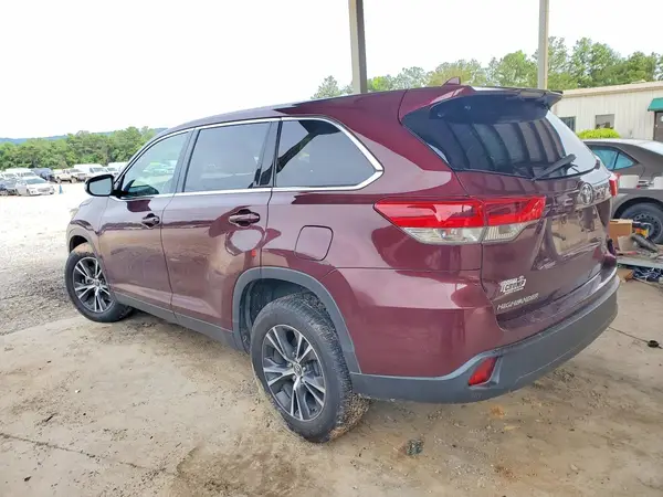 5TDZZRFH0KS363543 2019 TOYOTA HIGHLANDER - Image 2