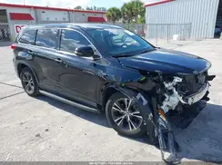 5TDZZRFH0KS368435 2019 TOYOTA HIGHLANDER
