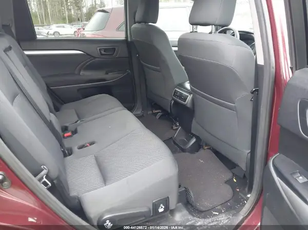 5TDZZRFH1HS200621 2017 TOYOTA HIGHLANDER - Image 8