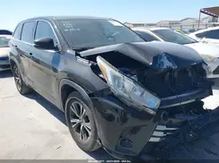 5TDZZRFH1JS240283 2018 TOYOTA HIGHLANDER