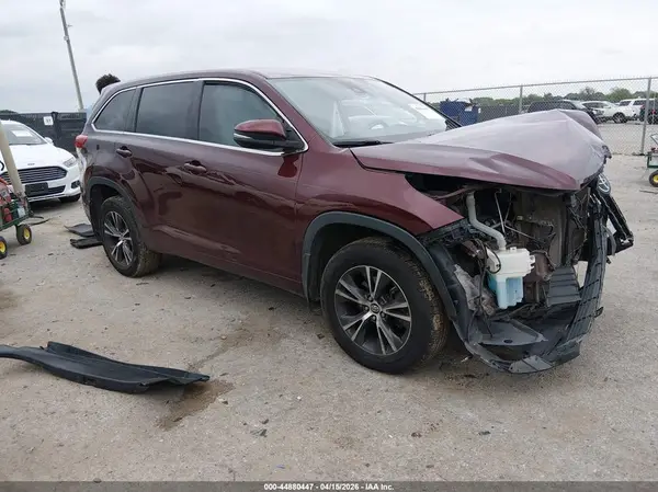 5TDZZRFH1JS243653 2018 TOYOTA HIGHLANDER - Image 1