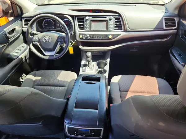 5TDZZRFH1JS244527 2018 TOYOTA HIGHLANDER - Image 8