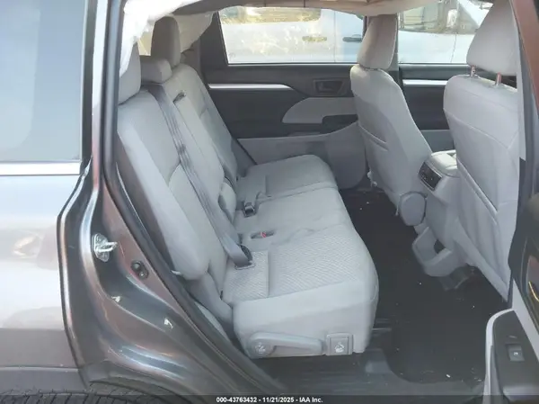 5TDZZRFH1JS254295 2018 TOYOTA HIGHLANDER - Image 8