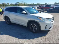 5TDZZRFH1JS256189 2018 TOYOTA HIGHLANDER