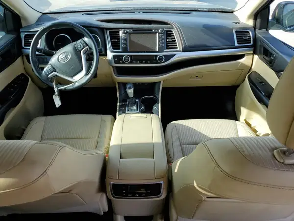 5TDZZRFH1JS269007 2018 TOYOTA HIGHLANDER - Image 8