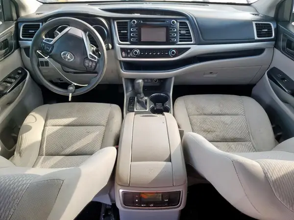 5TDZZRFH1JS284395 2018 TOYOTA HIGHLANDER - Image 8