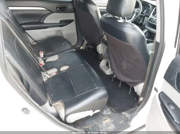 5TDZZRFH1JS285451 2018 TOYOTA HIGHLANDER - Image 8