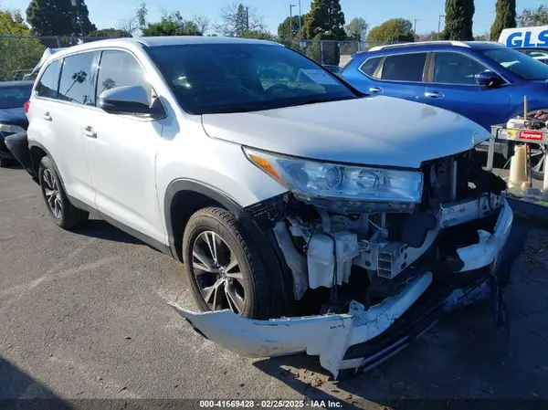 5TDZZRFH1KS290313 2019 TOYOTA HIGHLANDER - Image 1