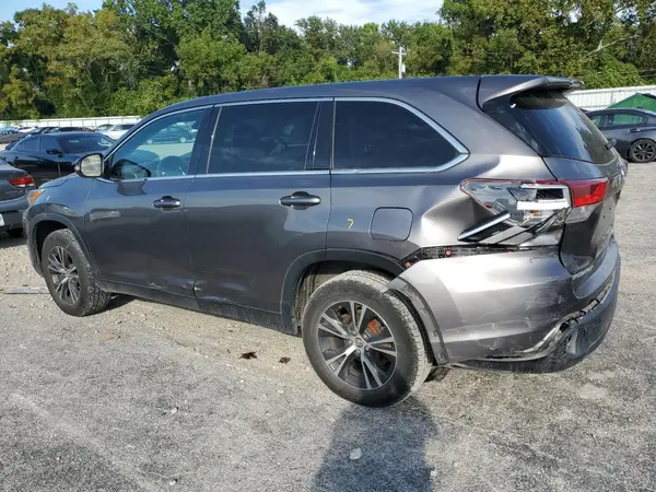 5TDZZRFH1KS296645 2019 TOYOTA HIGHLANDER - Image 2