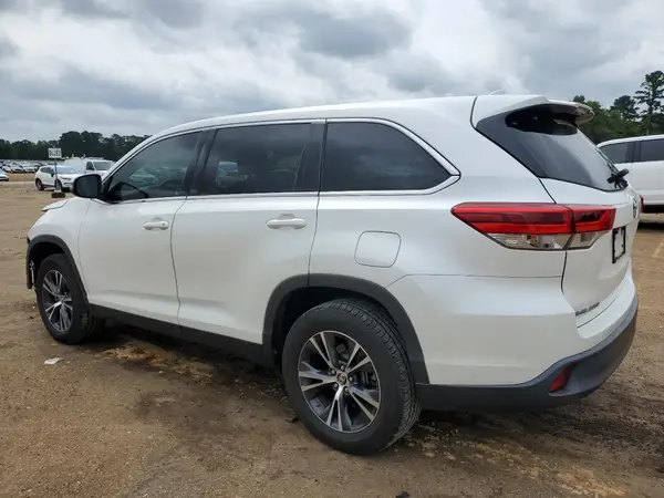 5TDZZRFH1KS300810 2019 TOYOTA HIGHLANDER - Image 2