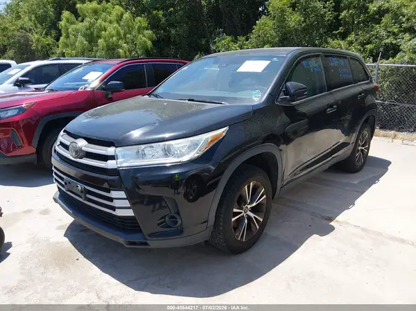 5TDZZRFH1KS309605 2019 TOYOTA HIGHLANDER - Image 2