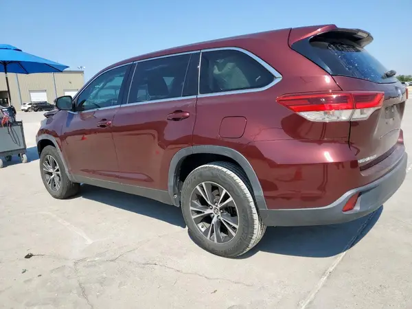 5TDZZRFH1KS367374 2019 TOYOTA HIGHLANDER - Image 2