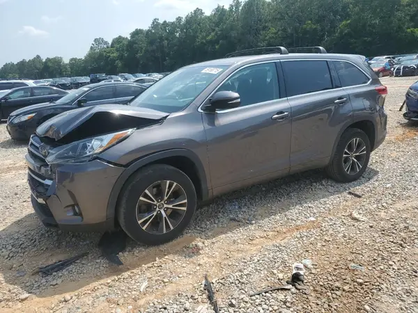 5TDZZRFH2HS190987 2017 TOYOTA HIGHLANDER - Image 1