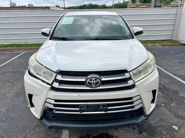 5TDZZRFH2HS196515 2017 TOYOTA HIGHLANDER - Image 1