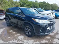 5TDZZRFH2HS226614 2017 TOYOTA HIGHLANDER