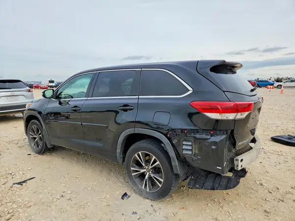 5TDZZRFH2JS239546 2018 TOYOTA HIGHLANDER - Image 2