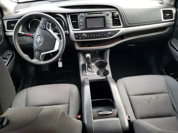 5TDZZRFH2JS243452 2018 TOYOTA HIGHLANDER - Image 8