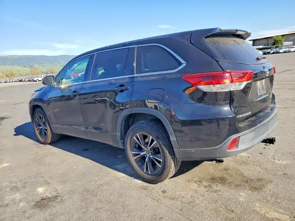 5TDZZRFH2JS244701 2018 TOYOTA HIGHLANDER - Image 2