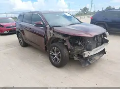 5TDZZRFH2JS245606 2018 TOYOTA HIGHLANDER