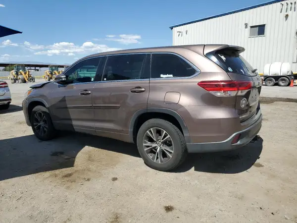 5TDZZRFH2JS255570 2018 TOYOTA HIGHLANDER - Image 2