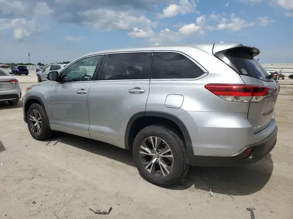 5TDZZRFH2JS284129 2018 TOYOTA HIGHLANDER - Image 2