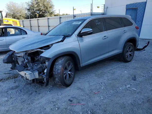 5TDZZRFH2KS312304 2019 TOYOTA HIGHLANDER - Image 1