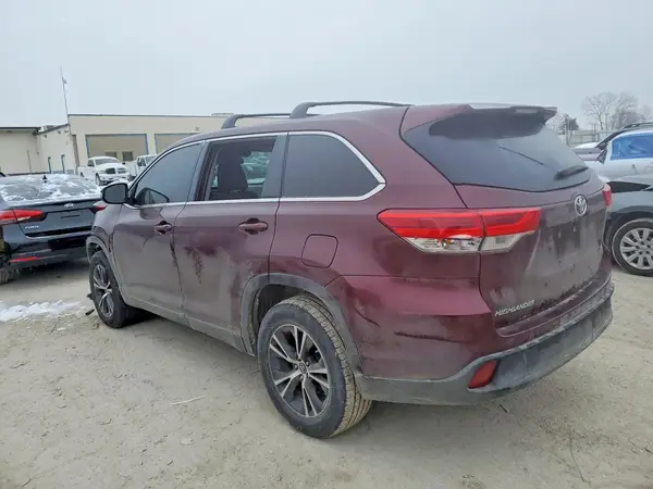 5TDZZRFH2KS320175 2019 TOYOTA HIGHLANDER - Image 2