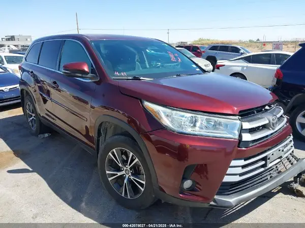 5TDZZRFH2KS336361 2019 TOYOTA HIGHLANDER - Image 1
