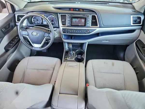 5TDZZRFH2KS349904 2019 TOYOTA HIGHLANDER - Image 8