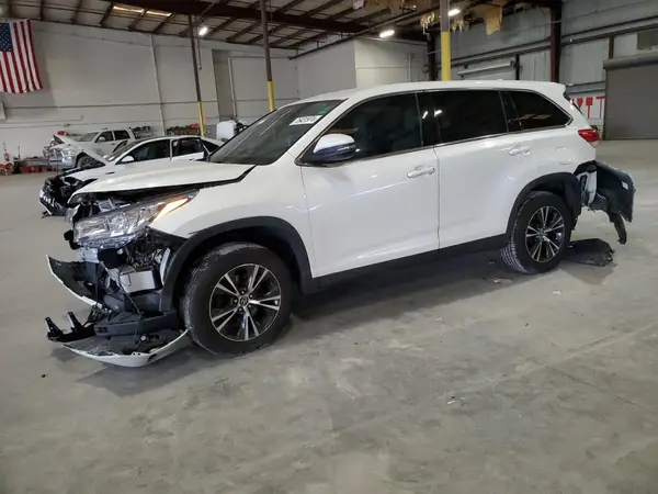 5TDZZRFH2KS357226 2019 TOYOTA HIGHLANDER - Image 1