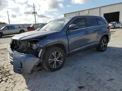 5TDZZRFH2KS368713 2019 TOYOTA HIGHLANDER