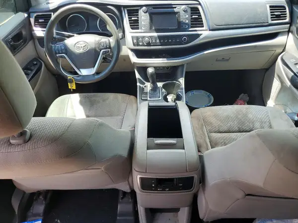 5TDZZRFH2KS369604 2019 TOYOTA HIGHLANDER - Image 8